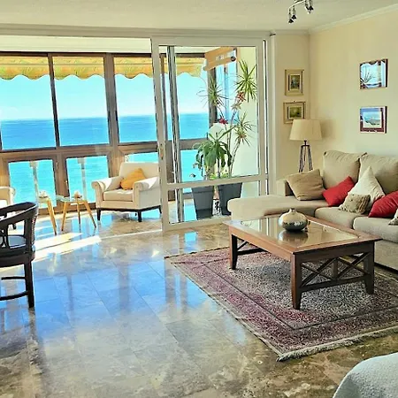 Deluxe Playa Apartment *