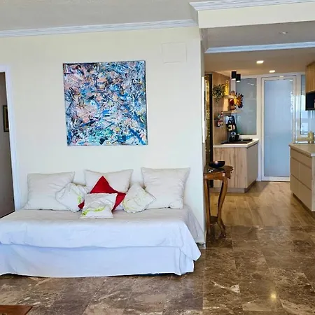 Apartment Deluxe Playa Alicante